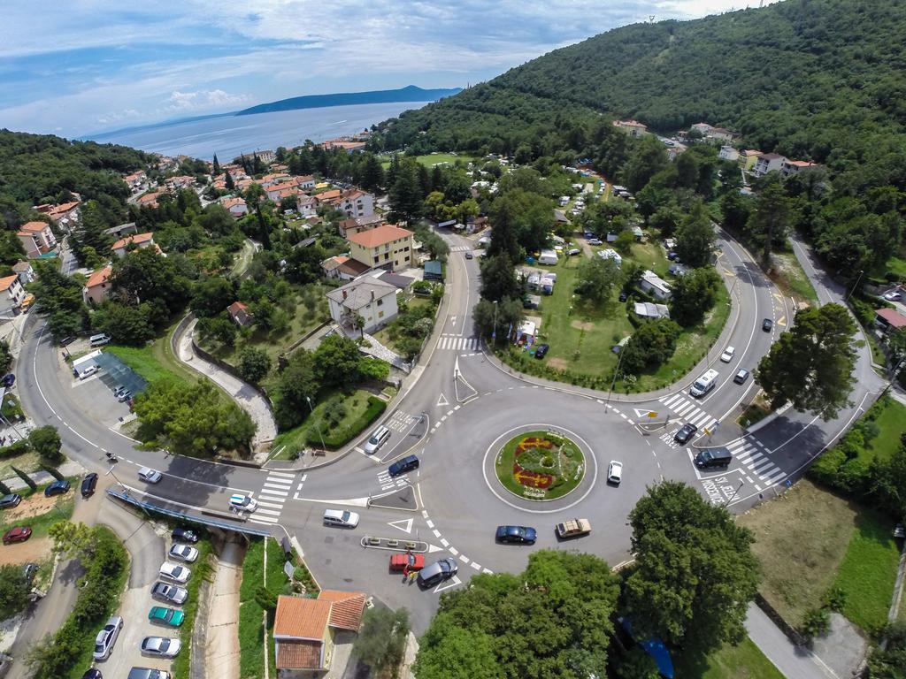 Apartments Mogorovic Mošćenička Draga Esterno foto